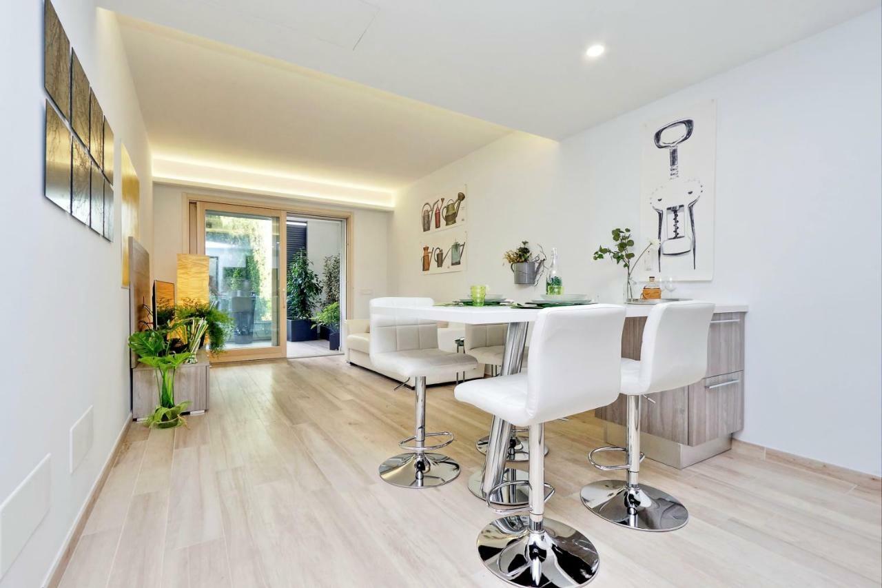 Green Terraced Apartment. 3 Stops From Colosseum Rome Exterior photo